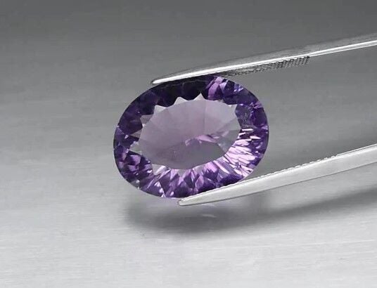 12.39ct 18.4x14mm VS Oval Concave Natural Unheated Purple Amethyst, Uruguay