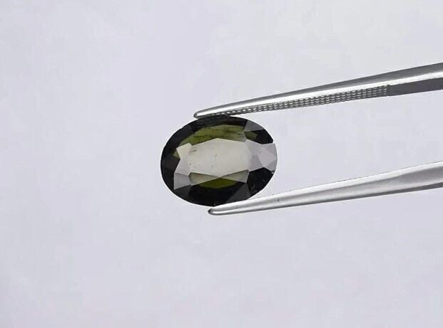 2.62ct 11x9.2mm Oval Natural Unheated Green Tourmaline Gemstone Mozambique