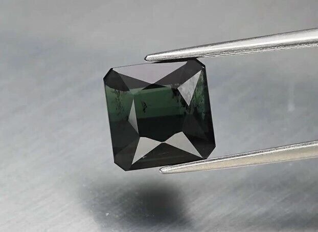 3.70ct 8.7x8.7mm Octagon Natural Unheated Green Tourmaline, Mozambique