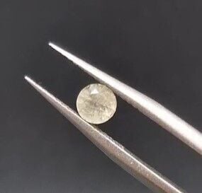 0.55ct 4.5mm Round Natural Diaspore( Sultanit)