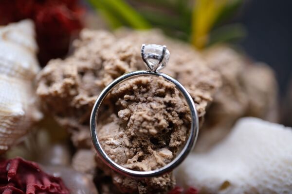 Alaşımlı Kararmaz Gümüş Üzeri 7x5mm Natural 0.86ct Açık Yeşil Ametist Yüzük( No:15)