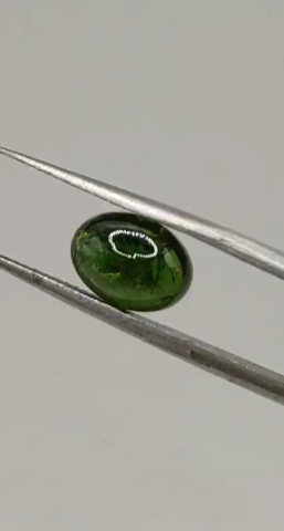 2.85ct 9.9x7.3mm Oval Cab Green Natural Tourmaline