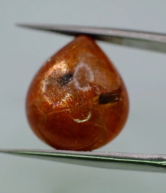 10.75ct 16.7x14.1mm Pear Cabachon Natural Sunstone