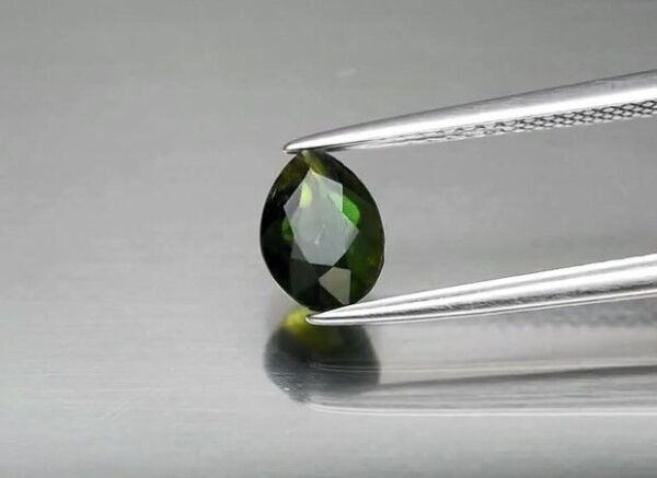 1.00ct 7x5.2mm Pear Natural Unheated Green Chrome Tourmaline, Tanzania
