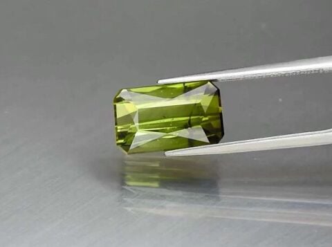 3.87ct 12x7.5mm Scissor-Cut Natural Unheated Green Tourmaline, Mozambique