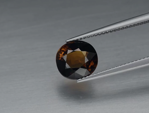 3.00ct 9x8.2mm VS Oval Natural Unheated Greenish Yellow Tourmaline, Mozambique