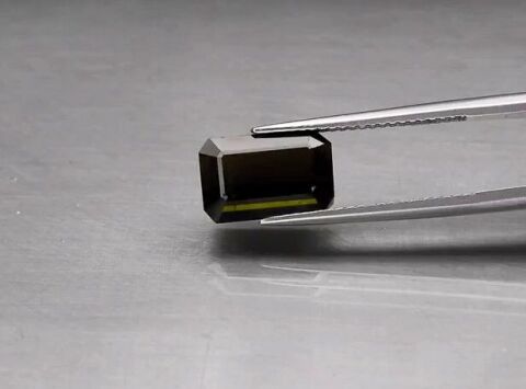 4.30ct 11.3x7.3mm VS Octagon Natural Unheated Medium Green Tourmaline, Nigeria