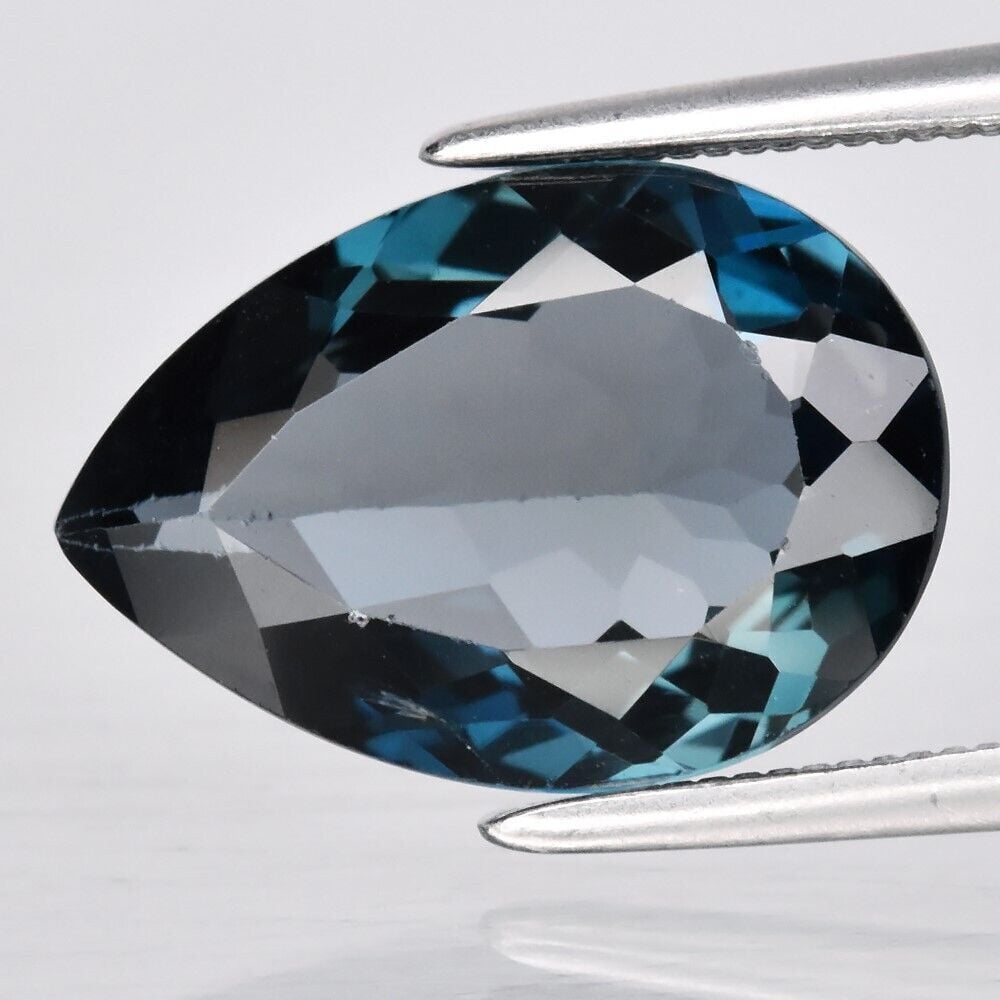 4.35ct 13x9mm VS Pear Natural London Blue Topaz Gemstone, Brazil