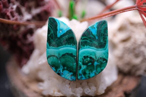 32.20ct 26.1x16.5mm Fancy Natural Malachite&Chrysacolla  Pair