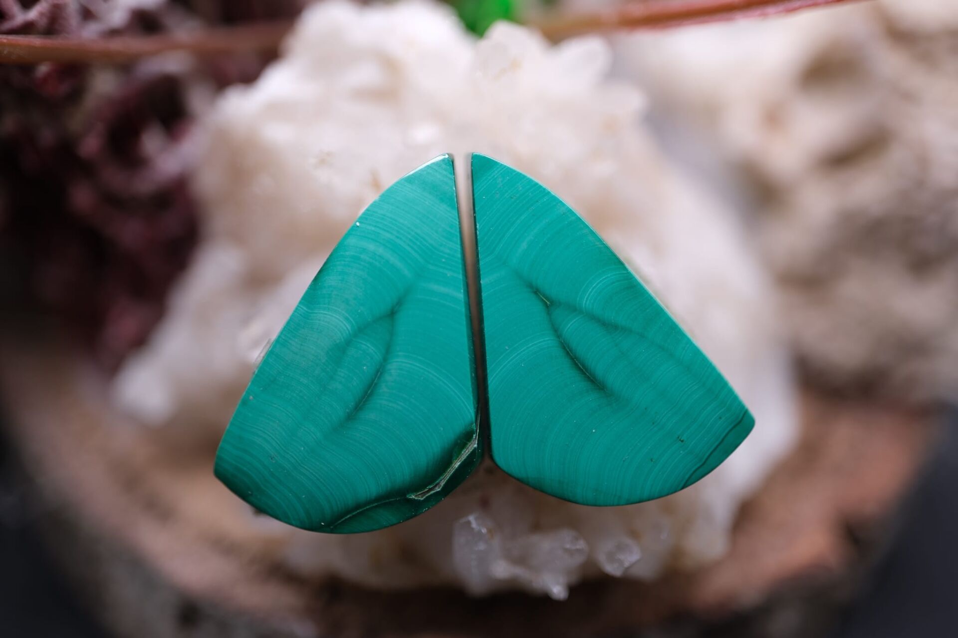 22.55ct 20.6x12.1mm Fancy Natural Malachite Pair