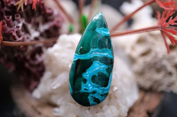 22.05ct 33.2x14.9mm Pear Natural Malachite&Chrysacolla