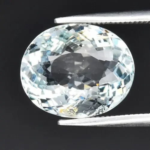 5.04ct VS Oval Natural Light Greenish Blue Aquamarine - Unheated, Brazil Gem