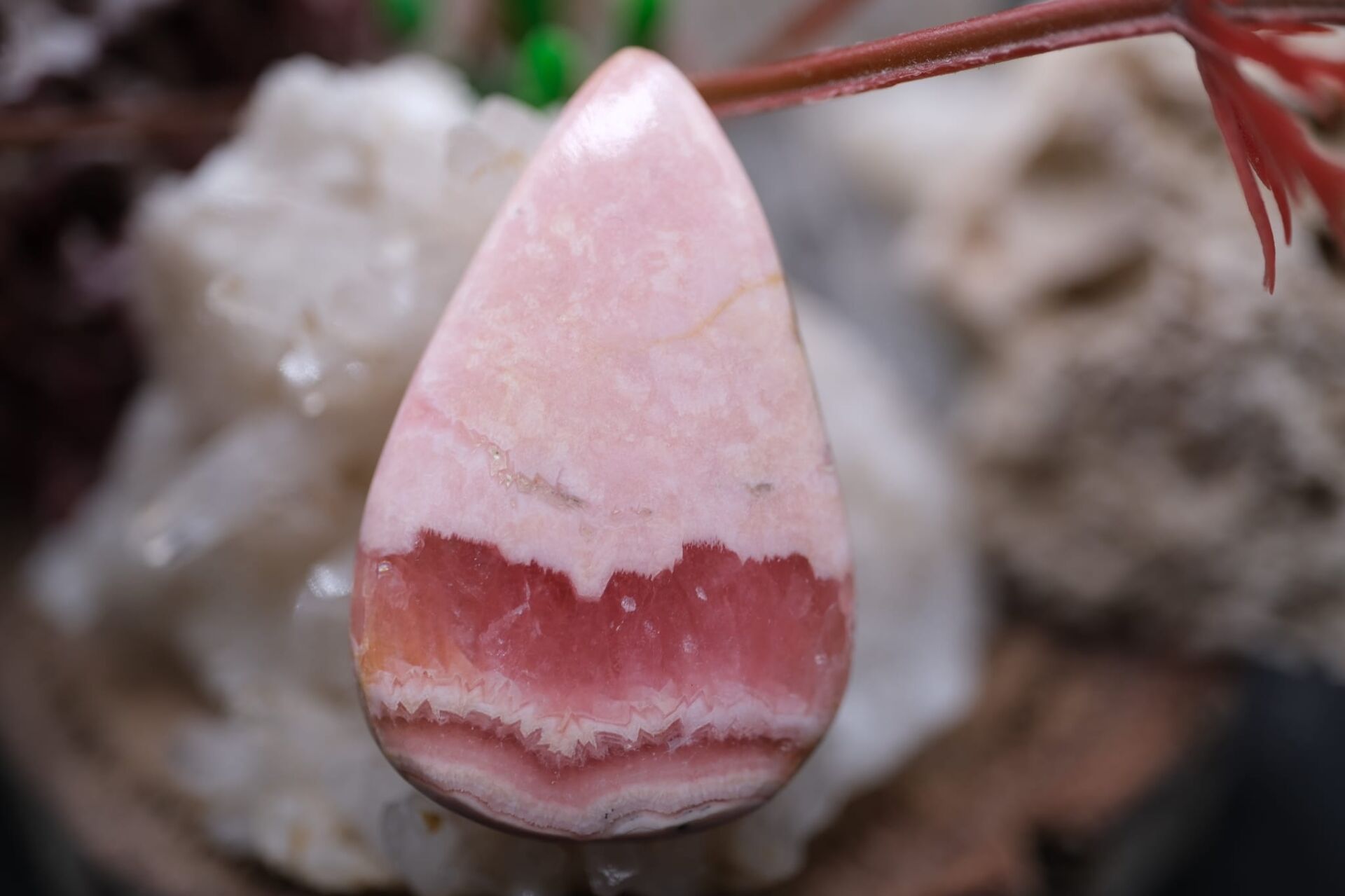 16.95ct 29.1x18.5mm Pear Natural Rhodokrosite