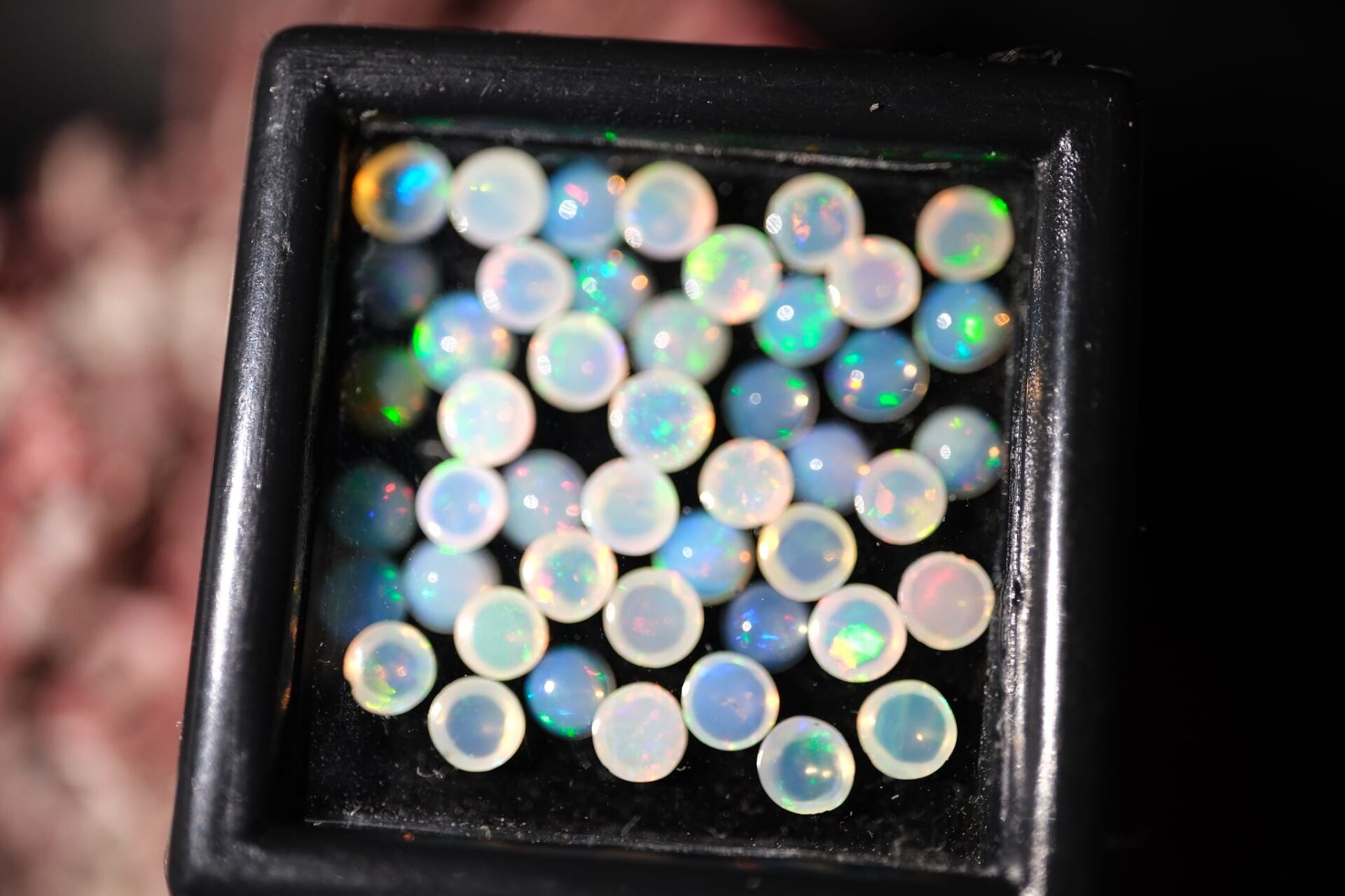 3.64ct  3 to 3.2mm Lot Round Cab. Natural Ethiopian Opal