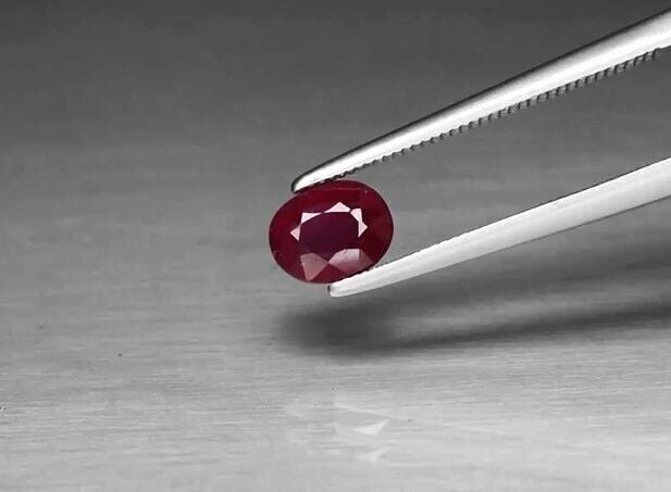 1.09ct 6x4.7mm Oval Red Ruby, Africa *Heated