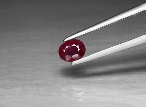 1.09ct 6x4.7mm Oval Red Ruby, Africa *Heated