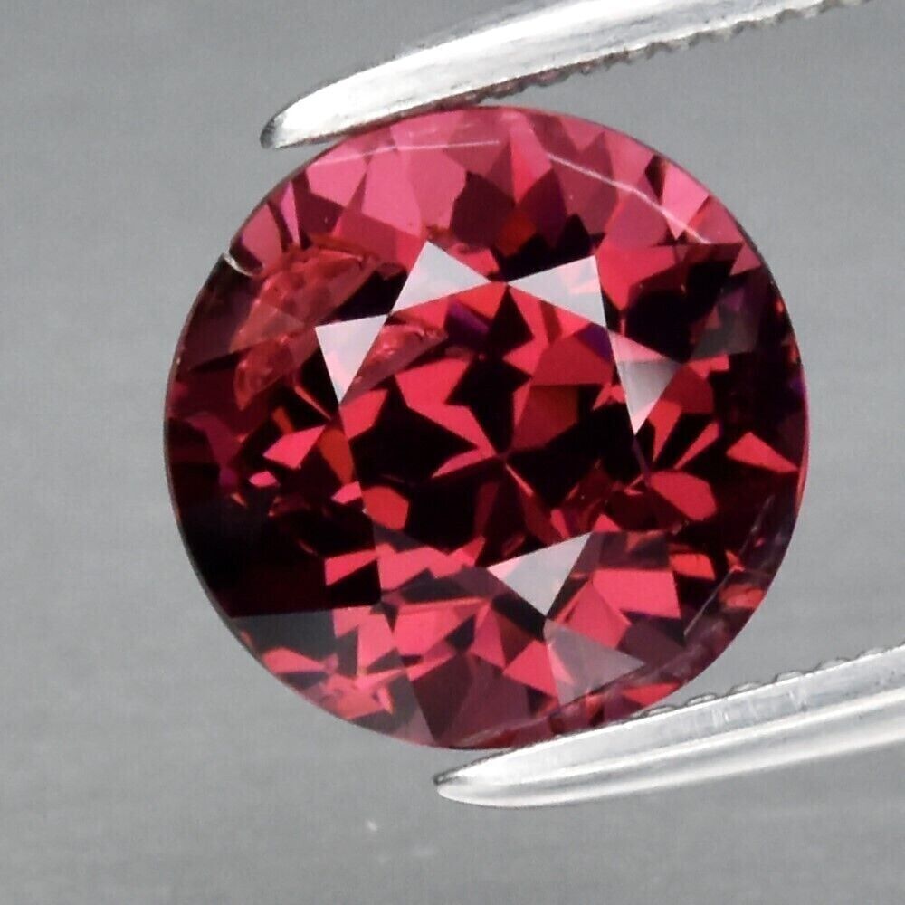 2.11ct 7.2mm Round Natural Purplish Pink Rhodolite Garnet Gemstone, Mozambique