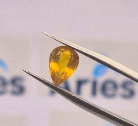 1.96ct 8.6x6.3mm Pear Natural Sapphire ( Glass Filling)