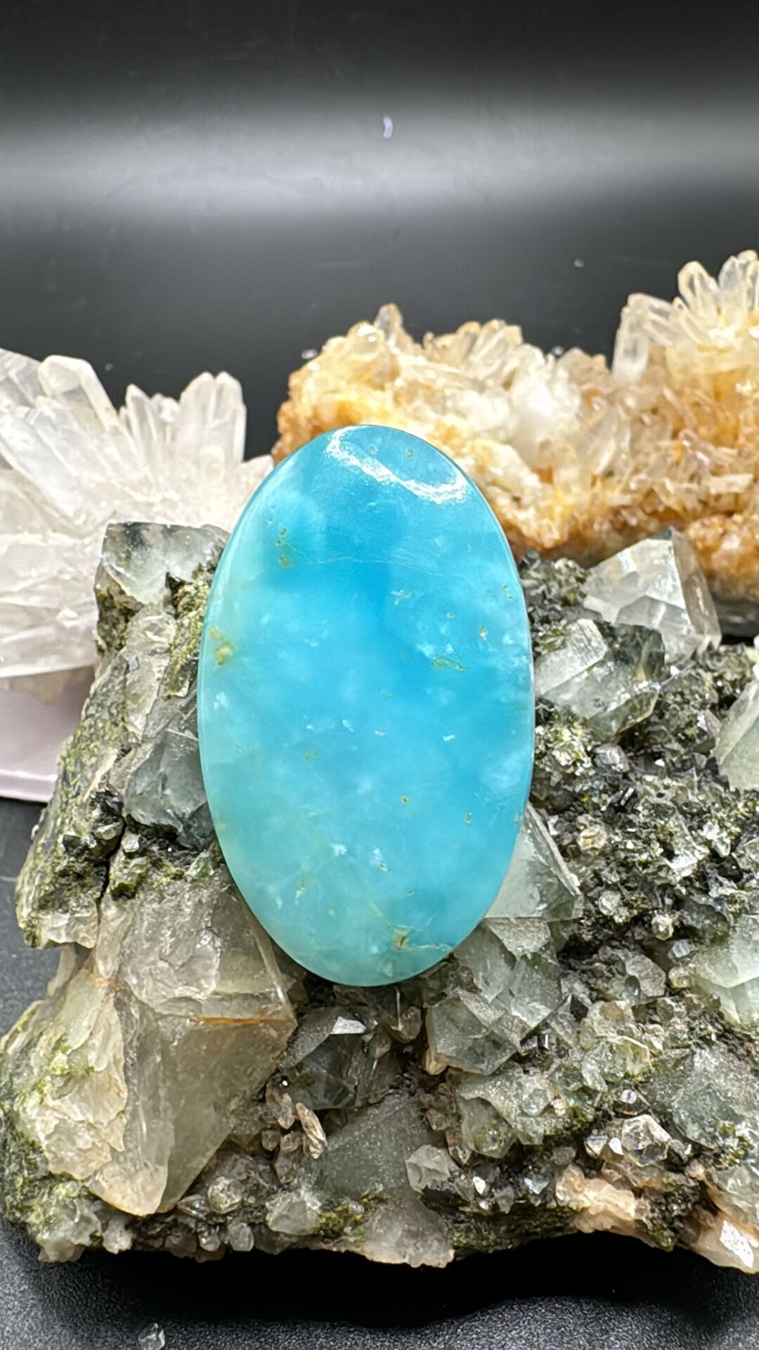 47.50ct 37.91x22.92mm Natural Hemmimorfite
