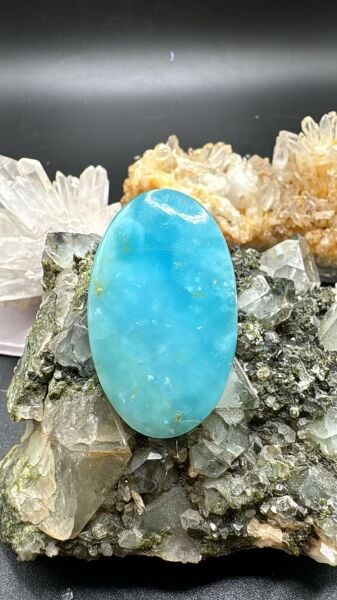 47.50ct 37.91x22.92mm Natural Hemmimorfite