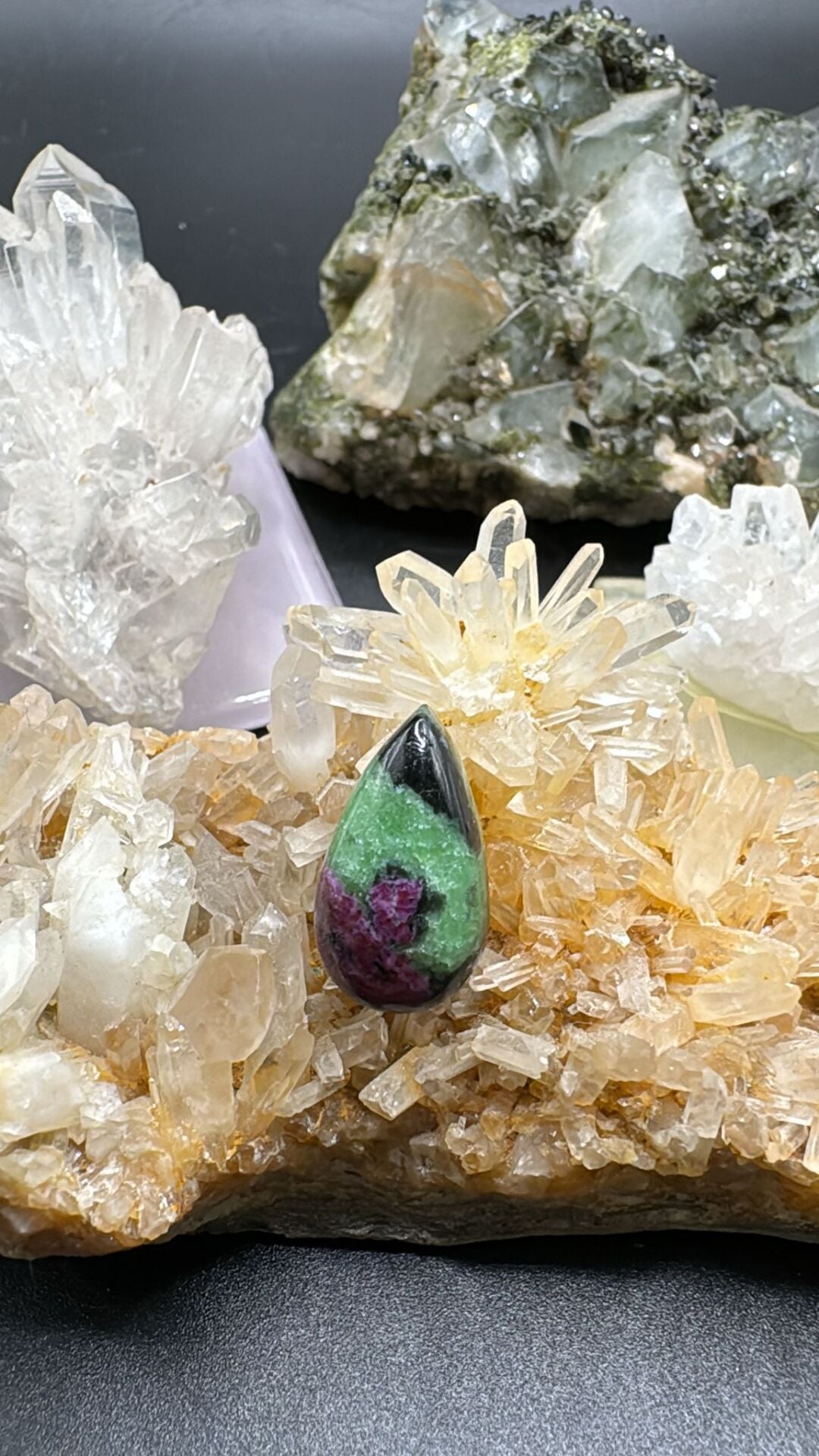 10.52ct 17.90x10.20mm Natural Zuby Zoisite