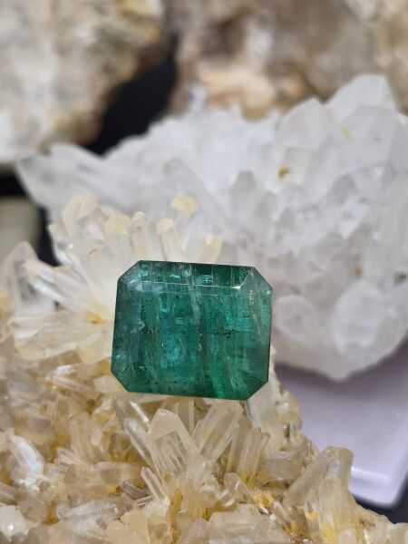 IGSL Sertifikalı - 11.85ct 14.02x11.77mm Natural Octagon Zambian Emerald