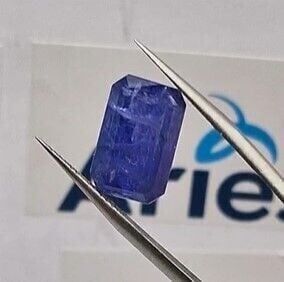9.63ct 14.2x9.2mm Octagon Natural Violet Blue Tanzanite