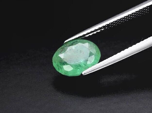 1.78ct 9.5x7.5mm Oval Natural Green Emerald, Zambia