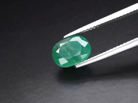 2.44ct 9x7mm Oval Green Emerald, Zambia