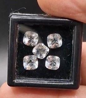 5.77ct 6x6mm 5pcs Lot Square Natural White Topaz