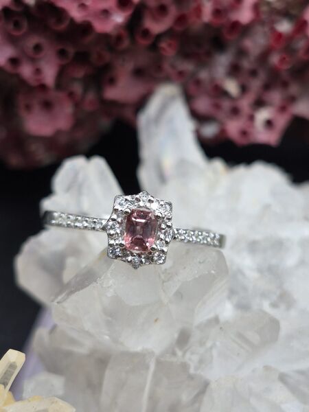 0.41ct H/SI2 Round Tek Taş Pırlanta Yüzük - HRD Sertifikalı