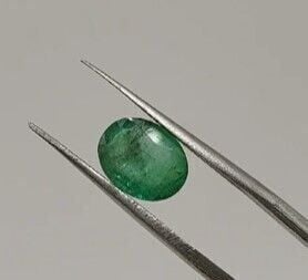 1,75ct 9x7.1mm Oval Natural Green Emerald