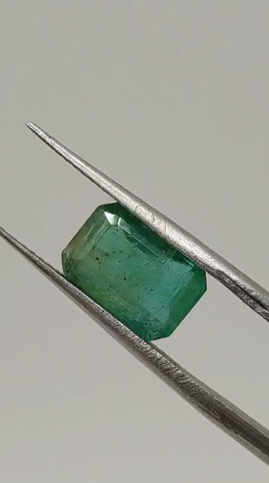 2.95ct 10.1x6.7mm Octagon Natural Emerald