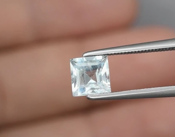 1.02ct 5.5mm Square Natural Light Blue Aquamarine Unheated Brazil