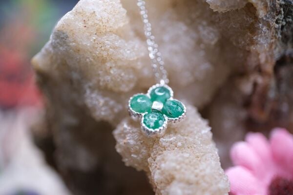 0.86ct Natural Zambiya Zümrüt (Unheated) Gümüş Kolye