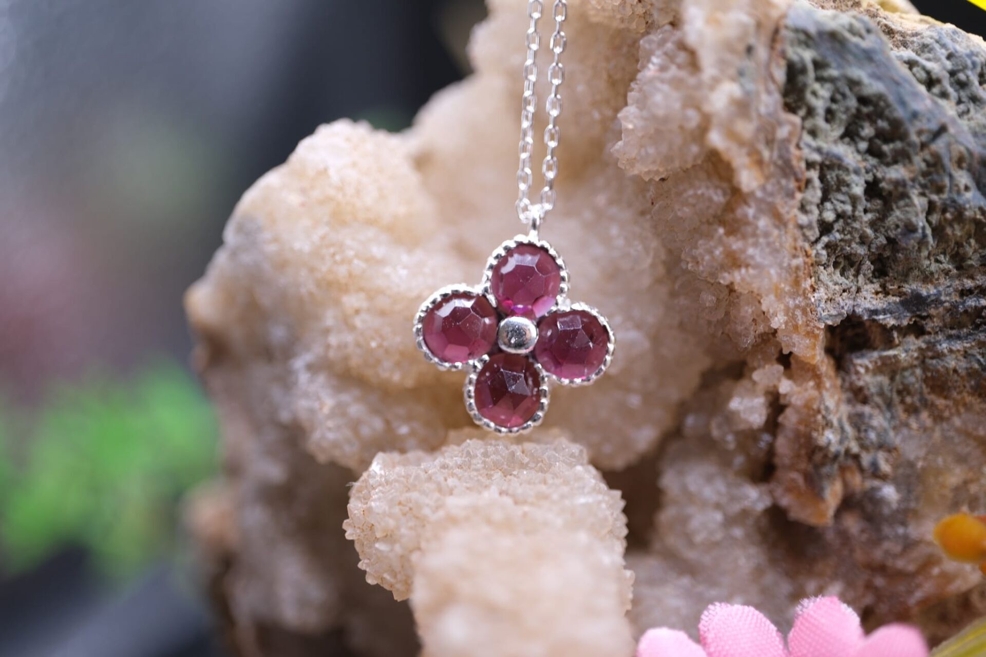 1.80ct Natural Rodolit Garnet Gümüş  Kolye