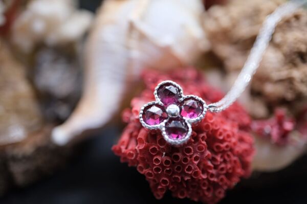 1.80ct Natural Rodolit Garnet Gümüş  Kolye