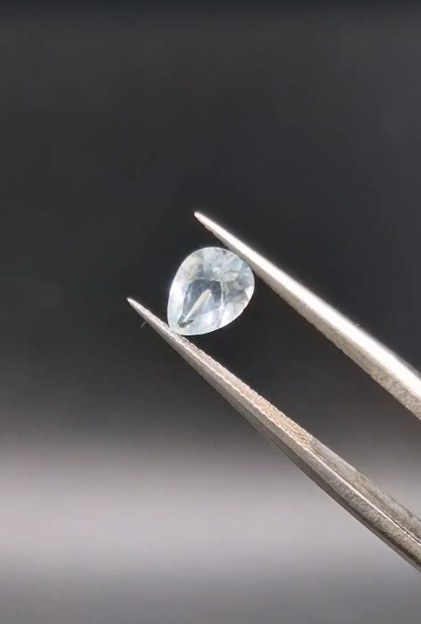 0.57ct 6.9x5mm Pear Natural Unheated Blue Aquamarine