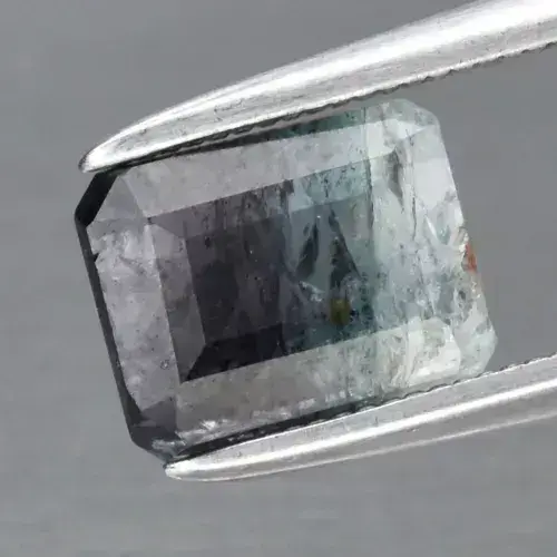 1.66ct  8.8x6.2mm Octagon Natural Emerald Zambia
