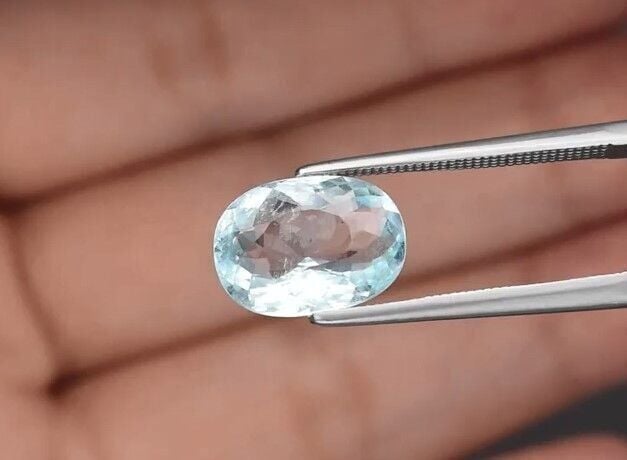 2.89ct 11.3x8.2mm Oval Natural Unheated Blue Aquamarine, Brazil