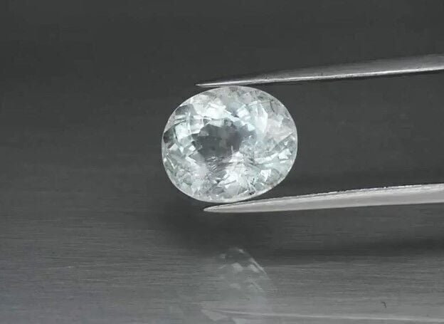 2.84ct 9.4x8mm Oval Natural Greenish Blue Aquamarine Unheated Brazil