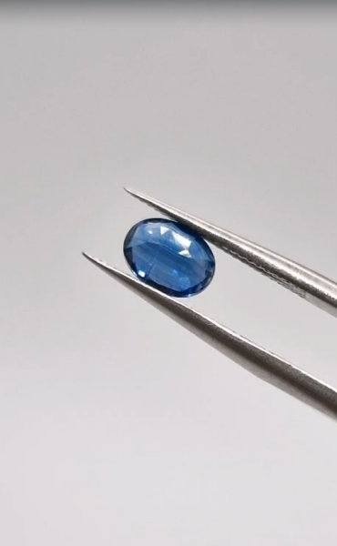 1.13ct 7x5.2mm Oval Natural Untreated Blue Kyanite