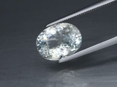 3.85ct 11.7x9mm Oval Natural Unheated Greenish Blue Aquamarine, Mozambique