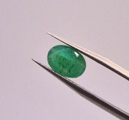 1.51ct 9.5x6.8mm Oval Natural Green Emerald, Zambia