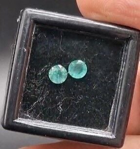 0.70ct 4.5mm 2pcs Lot Round Natural Emerald