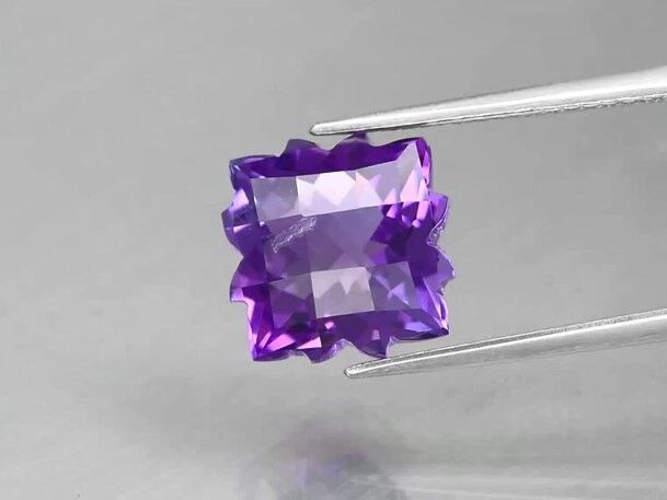 4.29ct 10.2x10.2mm VS Fancy Natural Unheated Purple Amethyst, Brazil