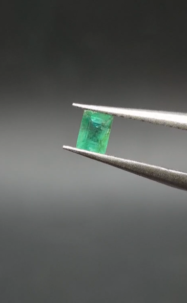 0.38ct 4.2x3.2mm Octagon Natural Emerald