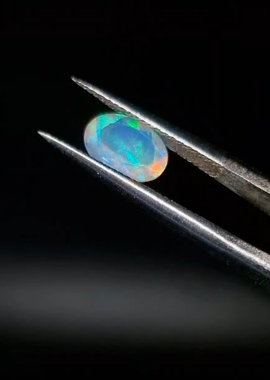 0.79ct 7.9x6mm Oval Natural Faceted Ethiopian Opal