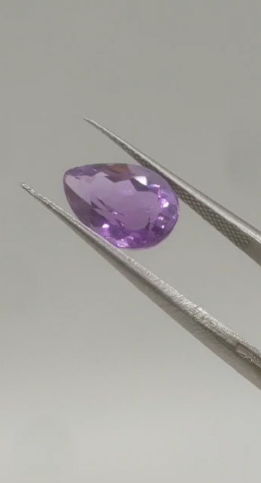 3.40ct  11.4x8.3mm VS Pear Purple Natural  Amethyst