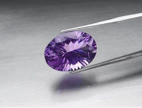 10.75ct 17.6x12.7mm VS Oval Concave Natural Unheated Purple Amethyst, Uruguay